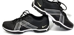 Nike Delight Womens Golf Cleat Soft Spike 9 NEW